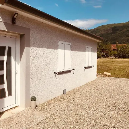 Neuve Vakantiehuis Bompas (Ariege)