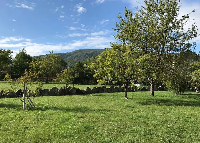 Neuve Casa vacanze Bompas (Ariege)